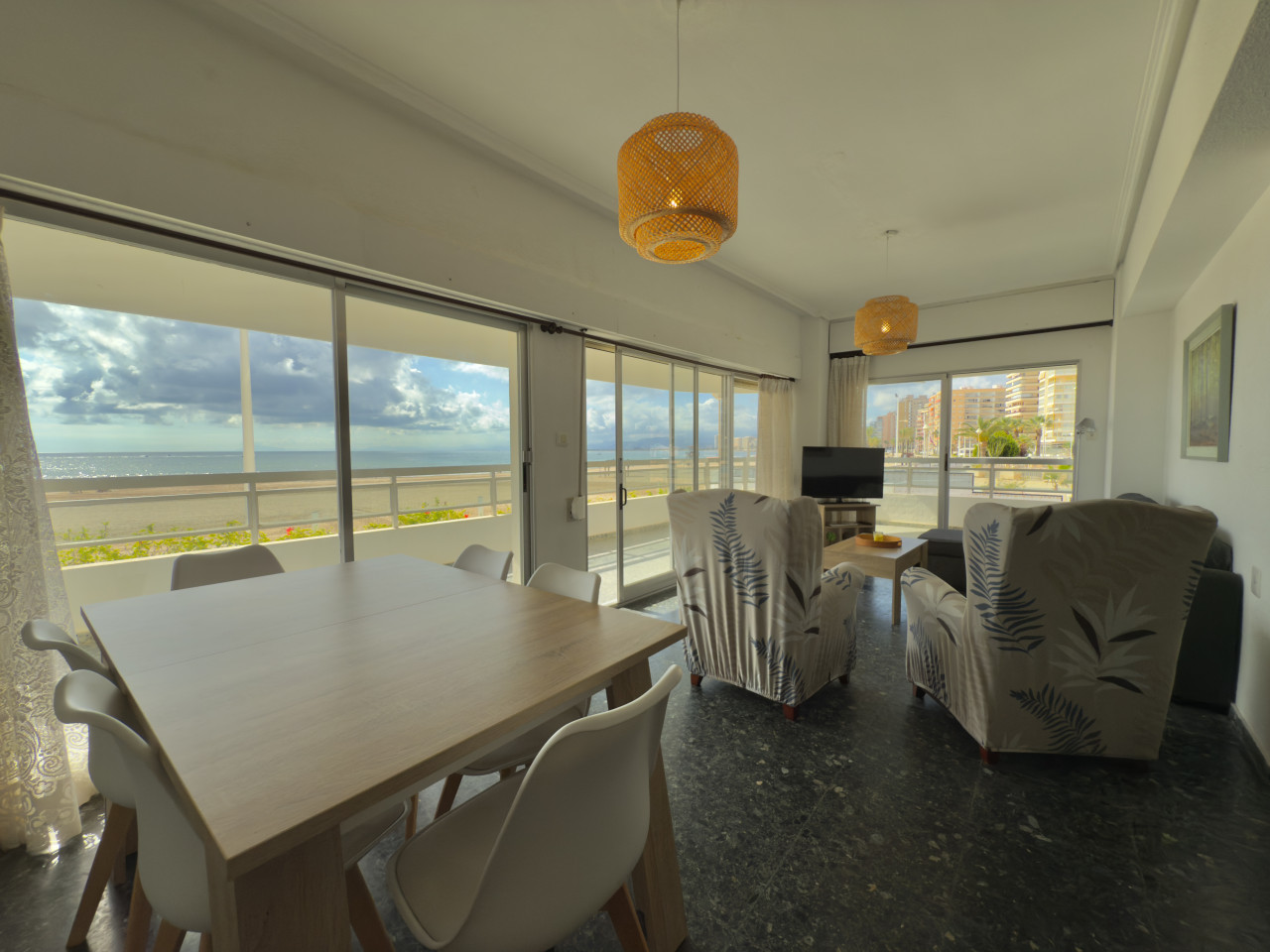 Beachfront Terrace Apartment - Cullera
